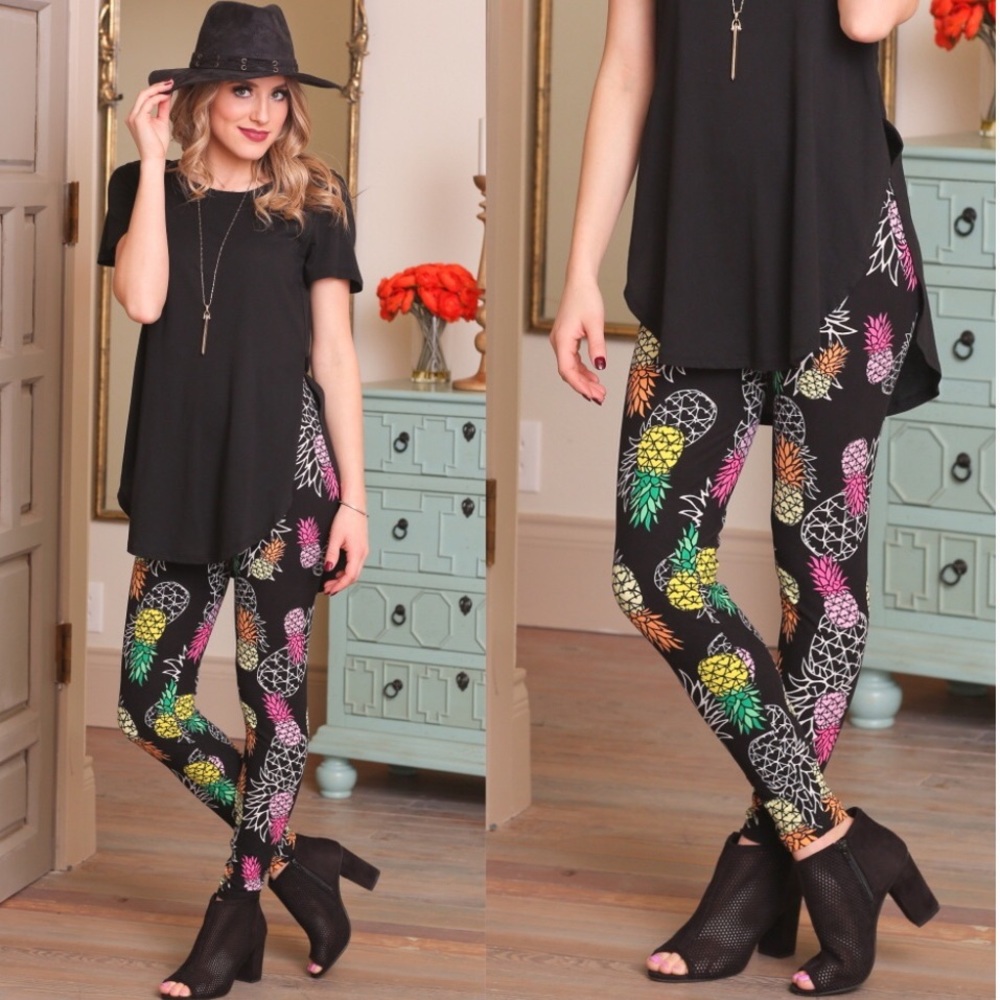 Tropical Pineapple Print Leggings